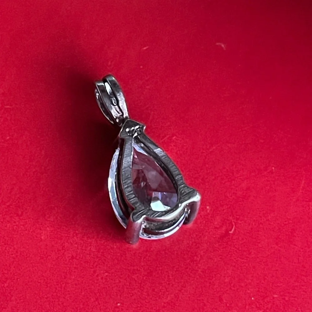 925 Silver Pendant,Elegant Silver Pendant with Clear Gemstone